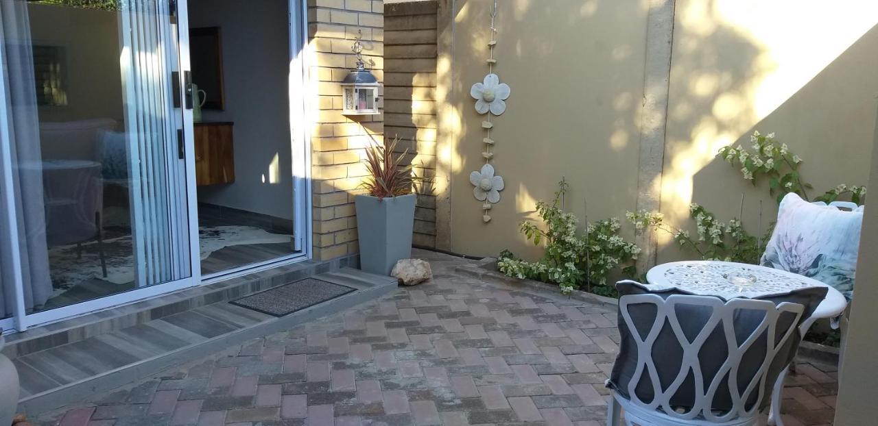 Schnehage Self Catering Daire Bloemfontein Dış mekan fotoğraf